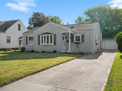 4231 W 220th St, Fairview Park, OH, 44126