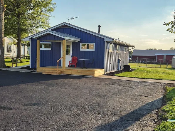26 Cook Dr, Attica, OH 44807