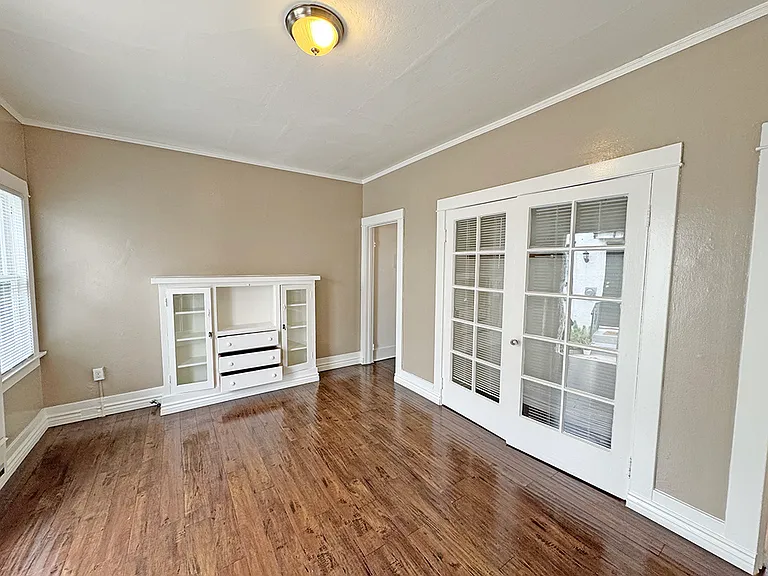 716 Raymond Ave #11 — Photo 7