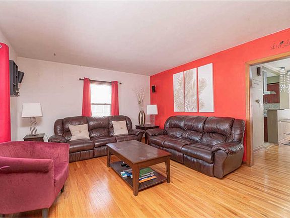 5th image of 1314 31st St