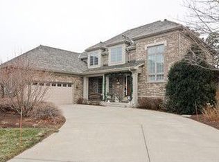 956 Edgebrook Ln, Northbrook, IL 60062