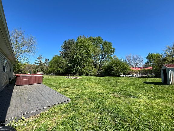 2nd image of 917 Dayton Dr