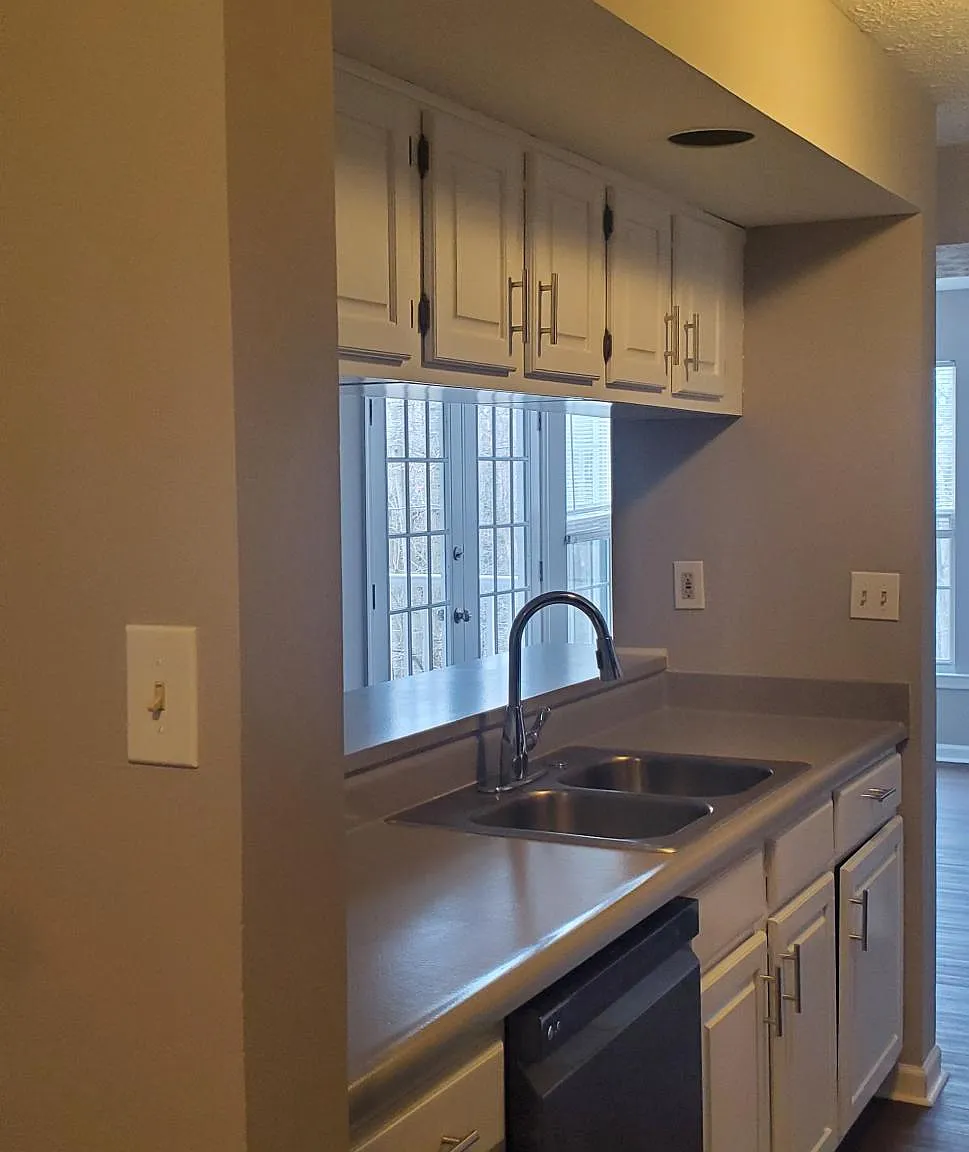 1304 Clover Valley Way — Photo 2