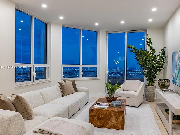 808 Brickell Key Dr #3901 — Photo 56