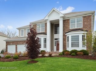 151 Claremont Ct, Yorkville, IL 60560