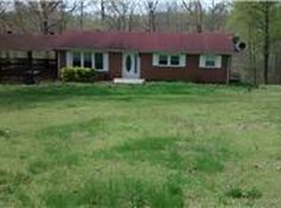 326 Valley View Rd, Dover, TN 37058