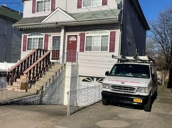 119 Campbell Ave, Staten Island, NY 10310