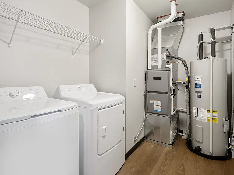 676 Bartlett Crossing II — Photo 14