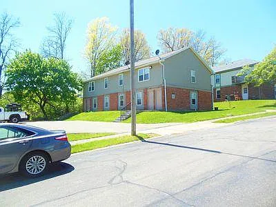 1410 Forest Ln — Photo 1