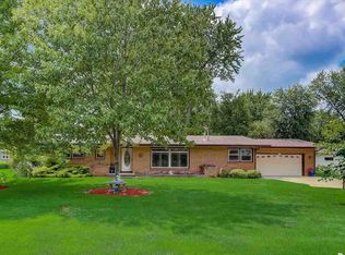 6491 Linden Cir, Windsor, WI 53598