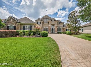 824 E Dorchester Dr, Saint Johns, FL 32259