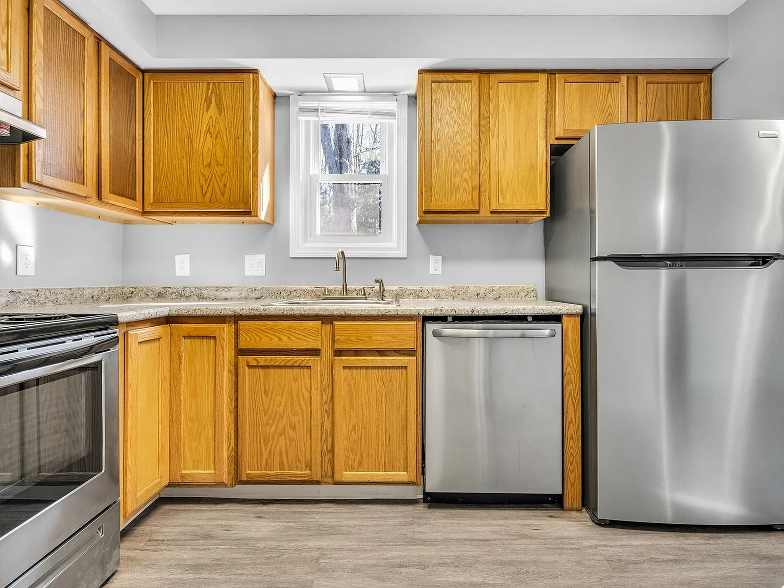 Foxcroft Apartments — Photo 4