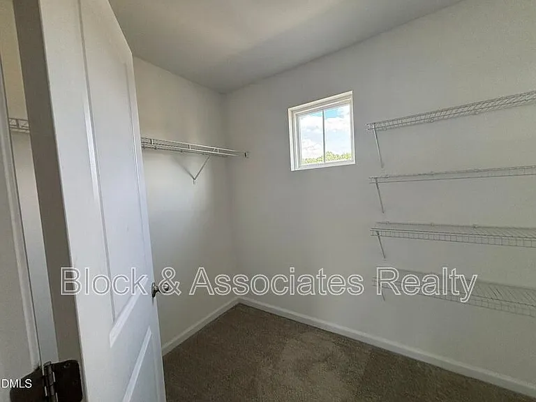 101 Red Bird Dr — Photo 39