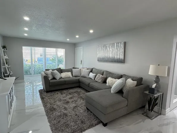 6379 Bay Club Drive #2, Fort Lauderdale, FL 33308