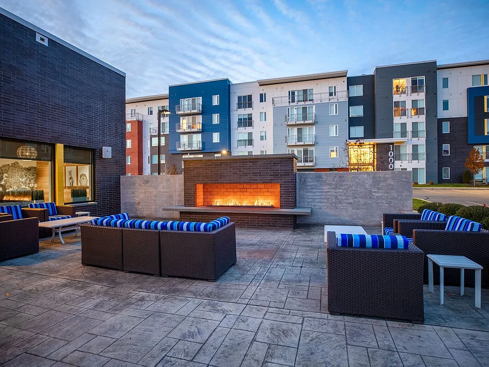 Ridge at Robinson apartments community photo