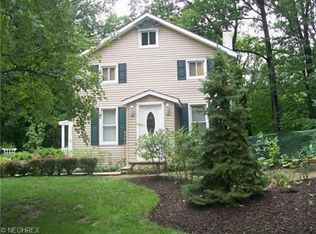 998 Archer Rd, Bedford, OH 44146