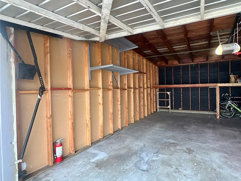 115 W Stueckle Ave #3 — Photo 22
