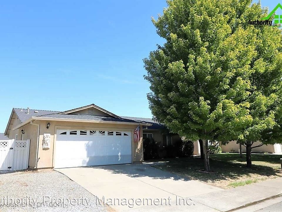 2nd image of 3608 Stingy Ln