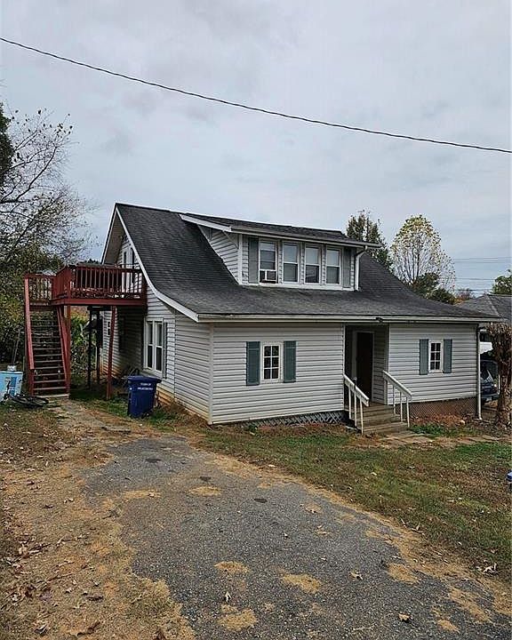 1st image of 511 Highland St