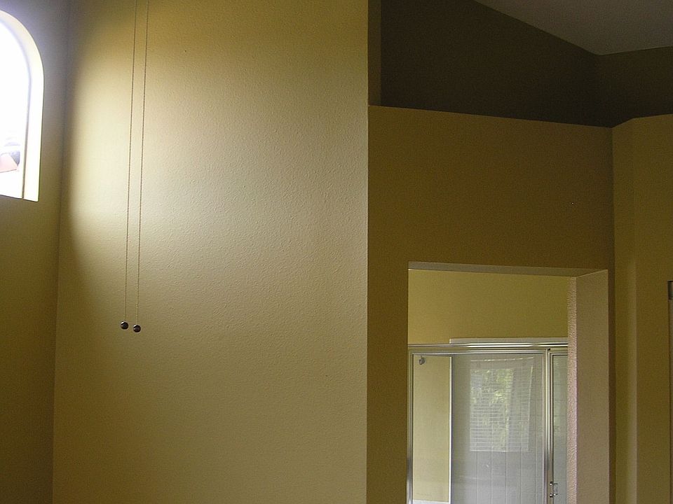 MB vaulted ceiling, mountain view