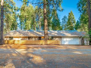 6915 Ridgeway Dr, Pollock Pines, CA 95726