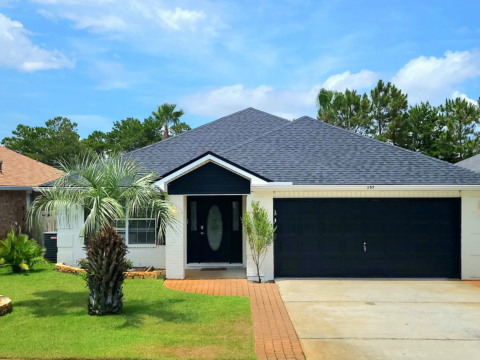 157 Sandy Cay Dr — Photo 1