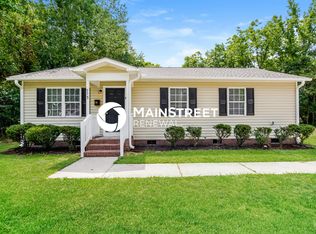 713 S Webb St, Selma, NC 27576