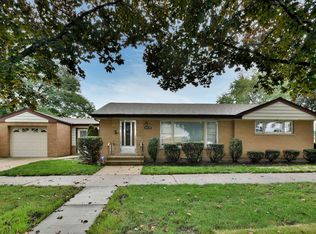 7419 W Birchwood Ave, Chicago, IL