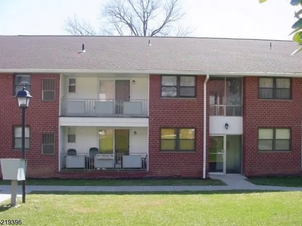 1300 Rock Ave K8 #K8, North Plainfield Boro, NJ 07060