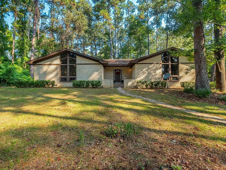 7916 Skipper Ln