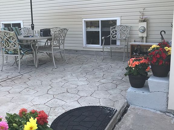 2nd image of 3102 Otter Dr