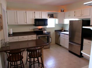 1743 Eustis St, Lauderdale, MN 55113