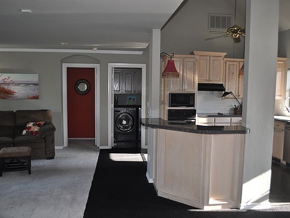 3rd image of 2421 Fairway Ct