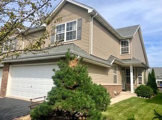 529 N Maggie Ln, Romeoville, IL 60446