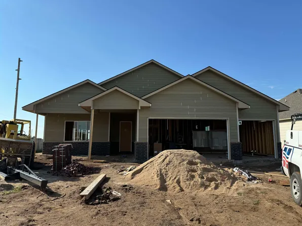 925 Sapphire Ln, Mulvane, KS 67110