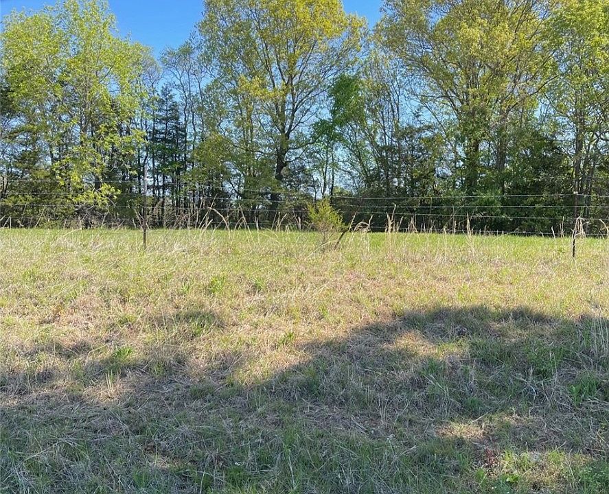 2nd image of 13AC Gann Ridge Rd