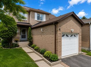 4 Usherwood Ct, Toronto, ON M1B3X3