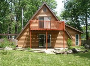 872 Kendall Rd, Peculiar, MO 64078