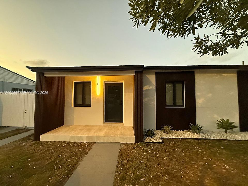1st image of 775 E 6th Pl