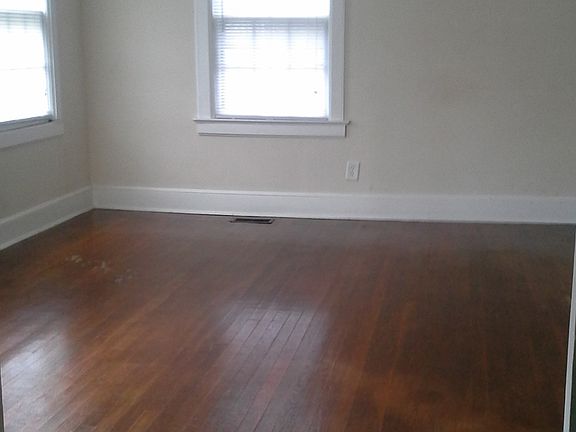 3rd image of 1509 Ward St