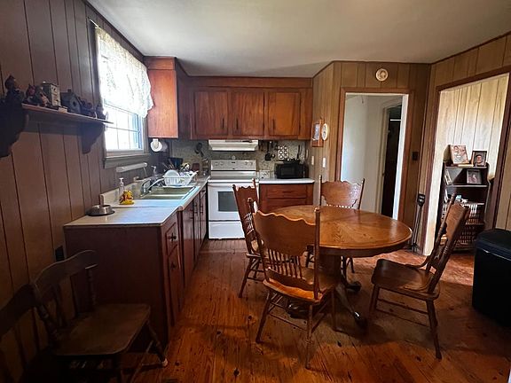 4th image of 955 Peerman School Rd