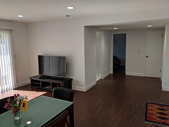 4th image of 4015 Saint Johnswood Dr