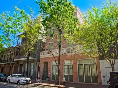 828 Saint Charles Ave #12, New Orleans, LA, 70130