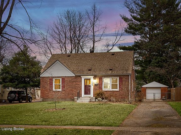 2nd image of 2833 Yorkshire Blvd