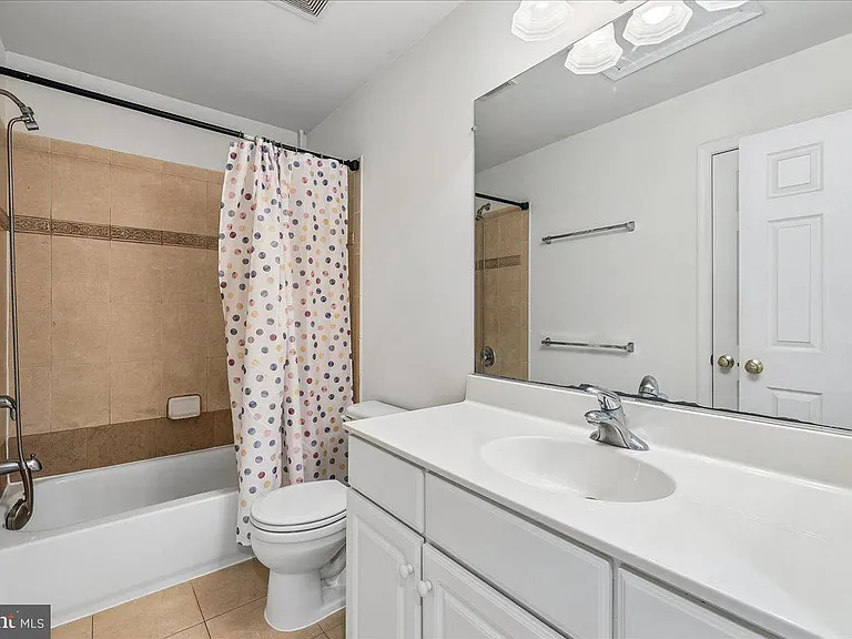 9529 Mountwood Dr — Photo 18