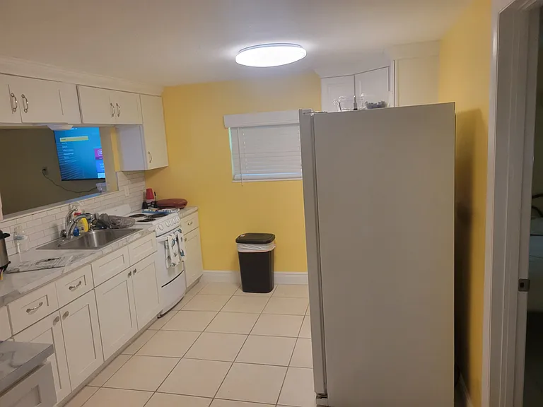 14934 Capri Ln — Photo 3