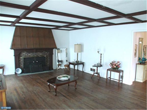 2nd image of 11 Moores Dr