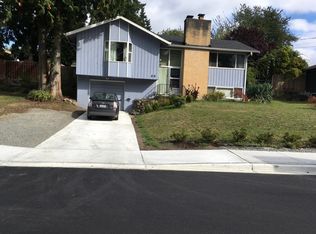 68 158th Pl SE, Bellevue, WA 98008
