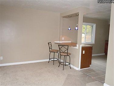 2nd image of 653 Lucille Dr