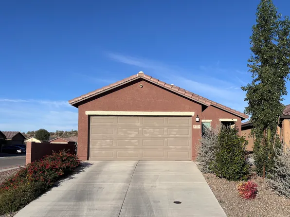 9235 N Agave Gold Rd, Tucson, AZ 85742